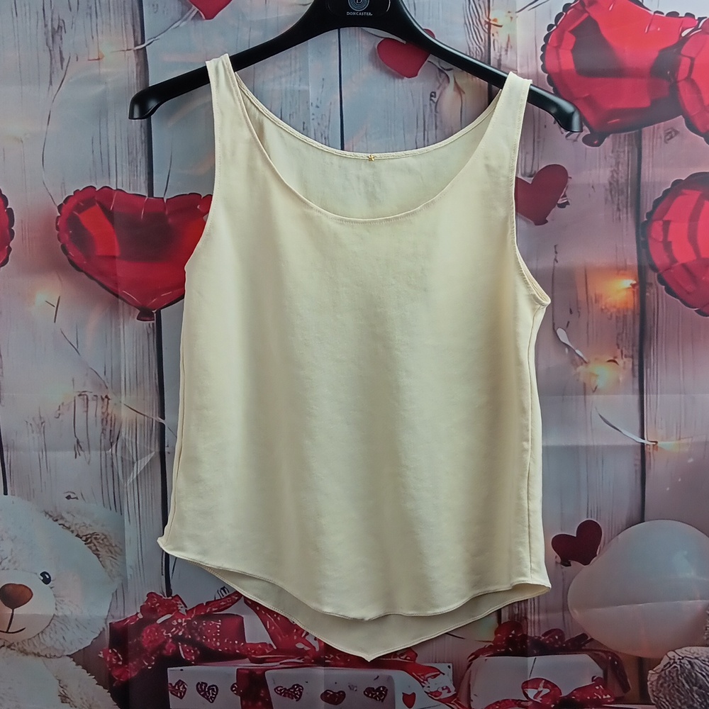 Peter Cohen Women's Cream Tank Top size Medium